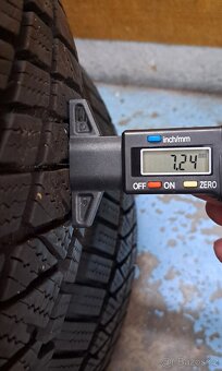2x zimní pneu Kumho WinterCraft 215/50 R18 WS71 SUV - 9
