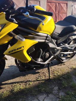 Kawasaki ER-6N - 9