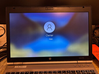 HP Elitebook 8570p I5, 12GB RAM, 256 SSD Win 10 Pro - 9