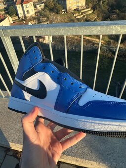 Jordan 1 Mid Game Royal 43 - 9