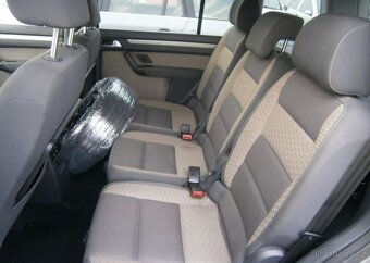 Volkswagen Touran Cross 1.4TSi,2x kola benzín manuál 103 kw - 9
