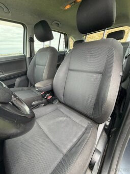 ŠKODA Fabia II Combi 1.6TDi 66kw r.v.2011 341k km - 9