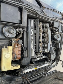 Prodám BMW M5 e34 DOHODA - 9
