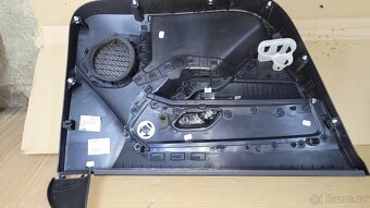 Dacia Duster II- Díly z PP dveře - 9