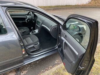 Škoda octavia 1.2tsi 77kw - 9