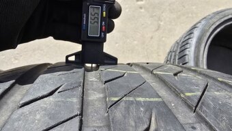 Letní pneu 295/35/21 Semperit - 9