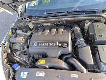 Peugeot 407 sedan 2.0 HDi (100 kW) - 9
