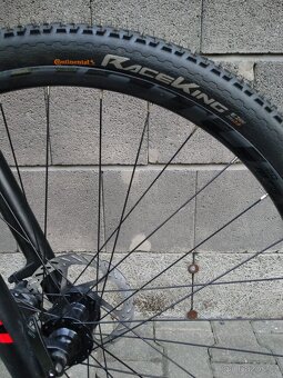 Sava Fjoll 4.0, vel. XL/21, kola 29", carbon rám, rozbaleno - 9