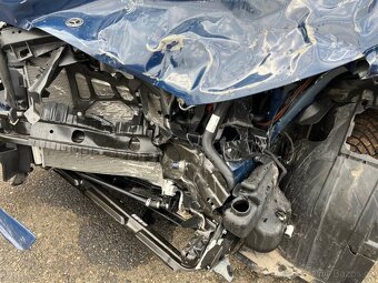 Mercedes Benz V220d 2024 - 9
