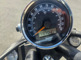 TRIUMPH SPEEDMASTER 900 EFI - 9