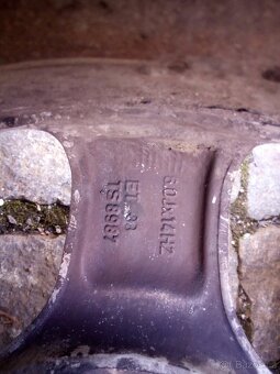 pneu zimní 175/65 r14 včetně disků - 9