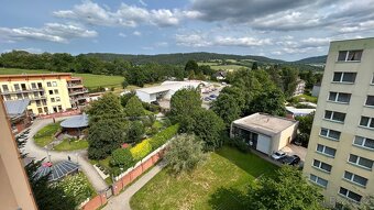 Byt 4+1 s balkonem (85m) osobní vlastnictví PRACHATICE - 9
