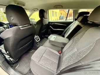 ŠKODA OCTAVIA IV 2,0TDi 110kW STYLE ACC VYHŘ.OKNO TAŽNÉ - 9