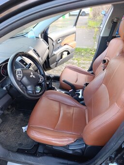Prodám Mitsubishi Outlander 2.0 103 kw - 9