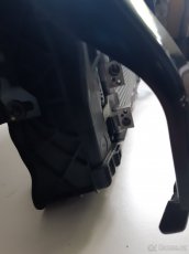 Škoda Karoq, chladicova stěna kompletní. - 9