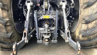 Traktor Massey Ferguson MF 7726S DynaVT EXCLUSIVE - 9