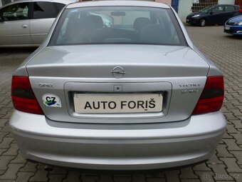 Opel Vectra 1.8 16V 1.majitel NOVÉ V CZ - 9