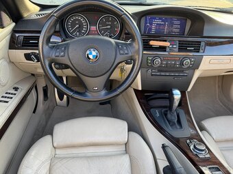BMW řada 3 M-packet E93 330d cabrio - 9