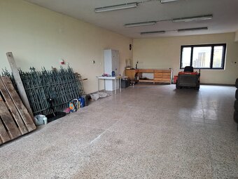 Rodinný dům 216 m², pozemek 388 m²_Rožnov/Jaroměř - 9