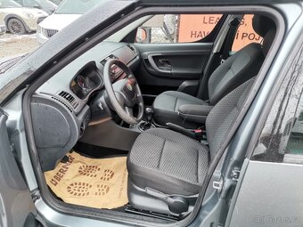 Škoda Roomster 1.2TSi 63kw Style AC PDC - 9