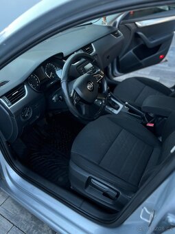 ŠKODA OCTAVIA 1.6 TDI 77 kW DSG - 9