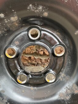 Barum Polaris 6 195/65 r15 zimni + plechové disky - 9