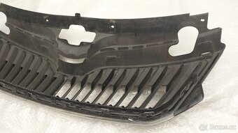 Škoda Rapid – Maska přední - 9
