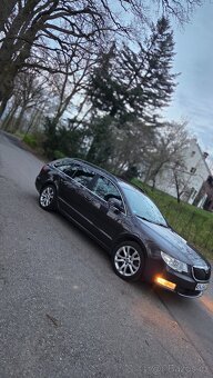 Škoda Superb 2 2011 - 9