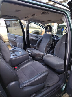 Ford Galaxy 2004 ,1,9tdi automat - 9