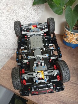 Lego Audi RS Q - 9