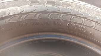 prodám sadu letních pneu 235/65 R16 C - 9