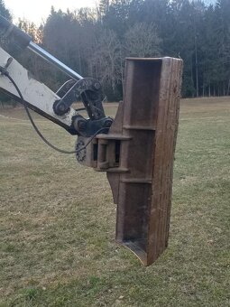 12.5t bagr guma powertilt mimoosé Bobcat 444 rypadlo pásák - 9