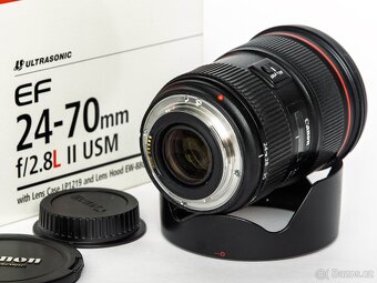 Canon EOS 5D Mark III s objektivem - 9