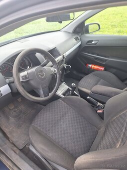 Opel Astra H caravan 1.6 77kw - 9