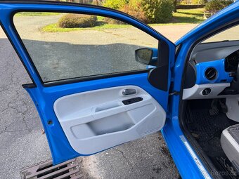 Volkswagen E-up , odpočet Dph + zimní kola - 9