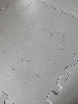 Revolution syntetický led - 9