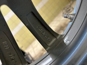 Zimní kola BMW 225/55/17 - 9