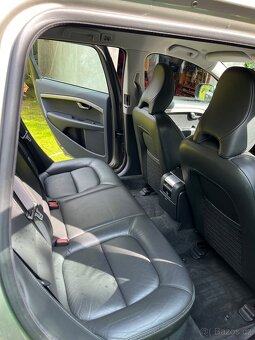Volvo XC 70 2.4 AWD - 9