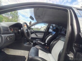 Octavia 1.8T RS - 9