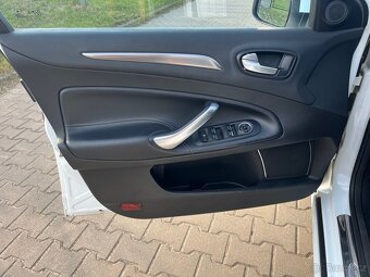 Ford Mondeo 2.0 TDCI 2009 - 9