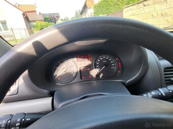 Renault Clio II, 1.5 DCI, 47 kw, 11/2007 - 9