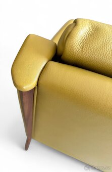 Designové křeslo Dezza 48 Poltrona Frau - 9