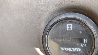 Kolový bagr VOLVO EW180C - 9