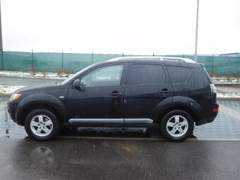 Mitsubishi OUTLANDER 2.0 DI-D 4WD 103 kW, Aut. Klima, 4X4 - 9