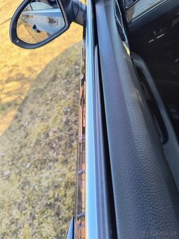 VW Passat B8 2.0 TDI Webasto Tažné - 9