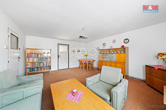 Prodej byt 2+1, 85 m², zahrada, garáž, Benešov nad Ploučnicí - 9