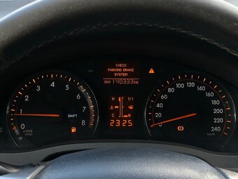 Toyota Avensis 1.8i 108kW park. kamera, navigace 2011 - 9