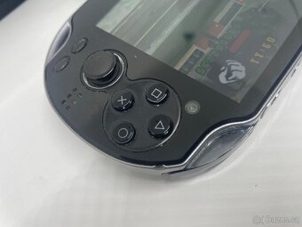 PS Vita Wi-Fi (PCH-1004) OLED -16GB - 9