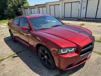 Dodge Charger SXT 3,6L Pentastar 100th anniversary edition - 9