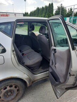 Mercedes A 140 - 9